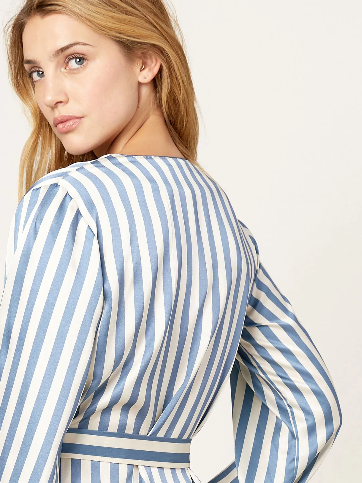 Langley Robe in Periwinkle - Image 7