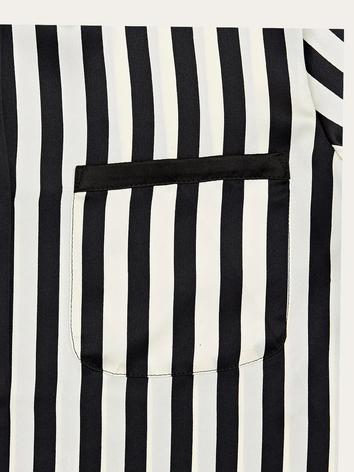 Ruthie Top in Noir Ecru - Image 4